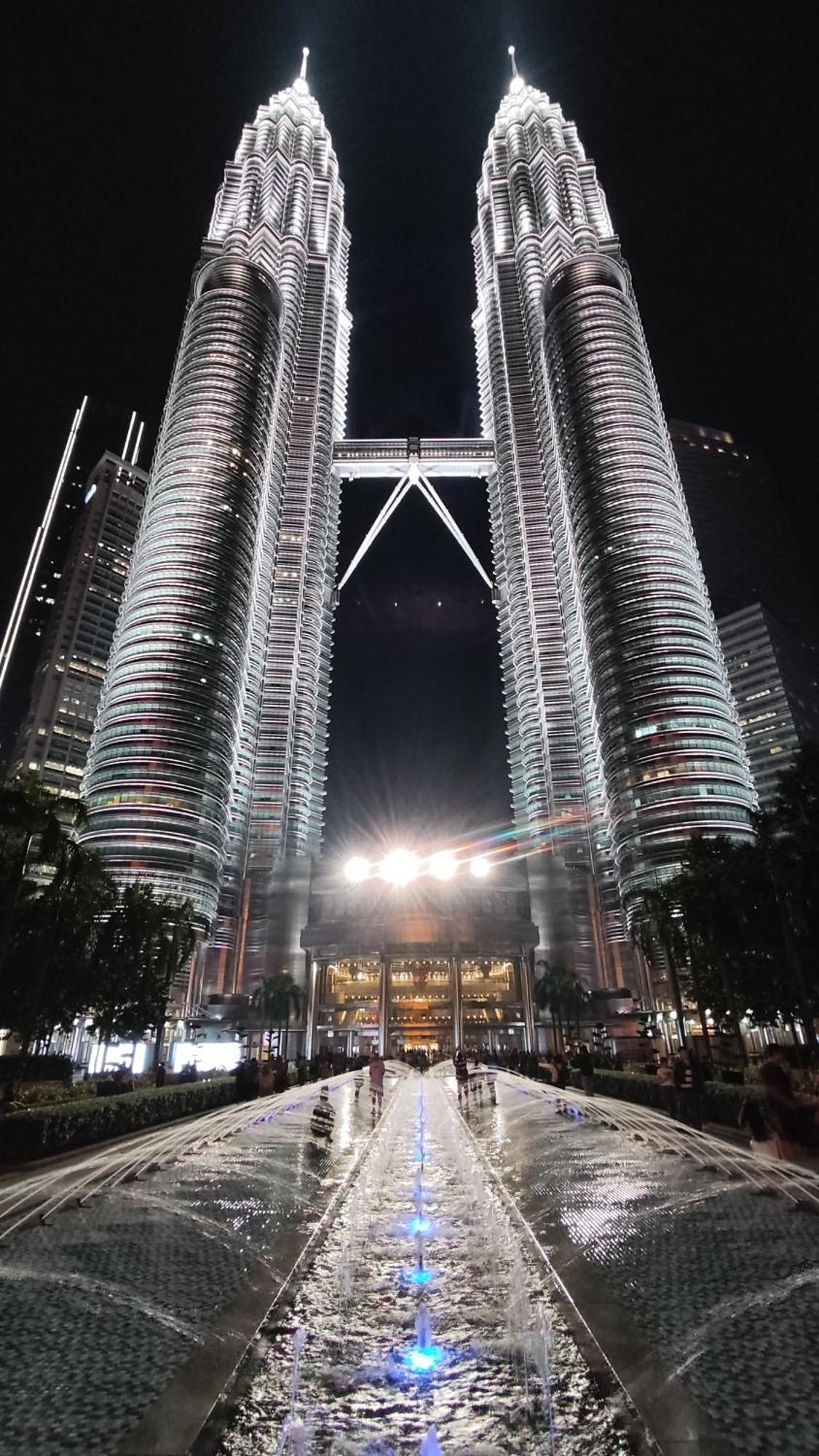Regalia Bestfriend Hostel Kuala Lumpur Dış mekan fotoğraf