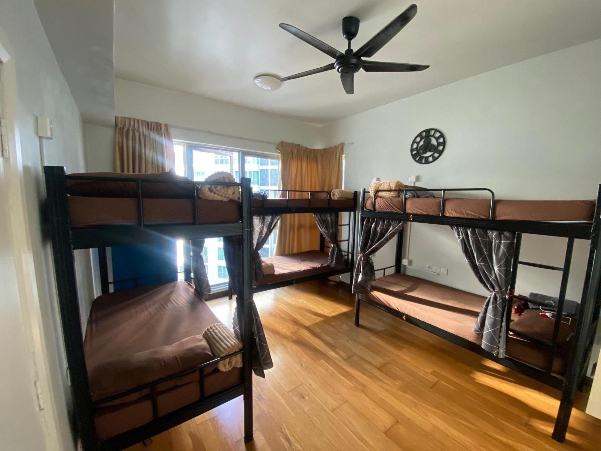 Regalia Bestfriend Hostel Kuala Lumpur Dış mekan fotoğraf