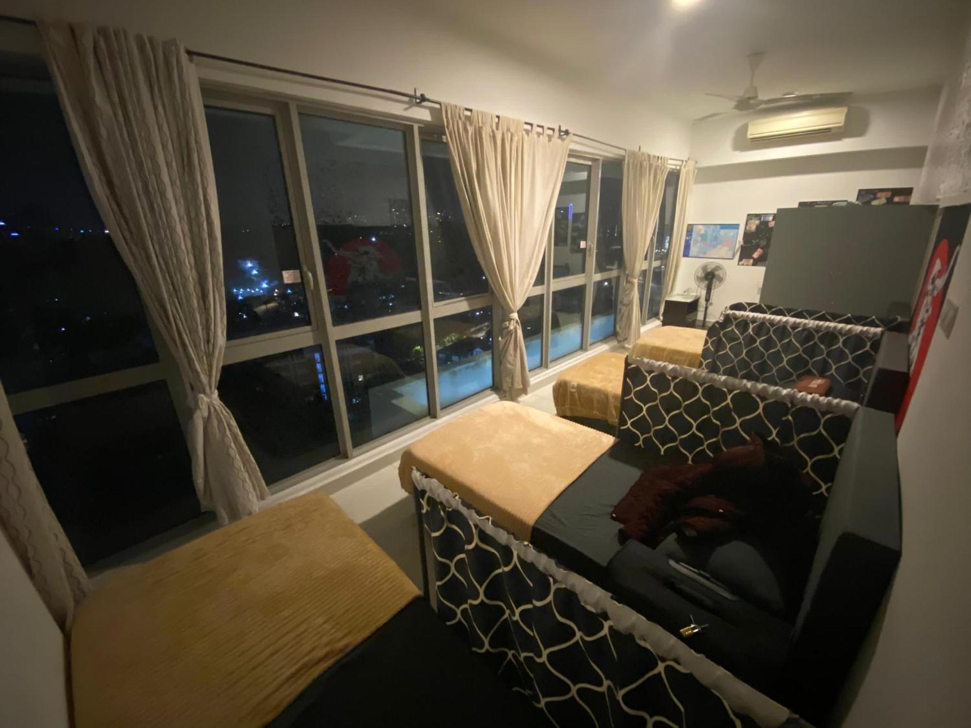 Regalia Bestfriend Hostel Kuala Lumpur Dış mekan fotoğraf