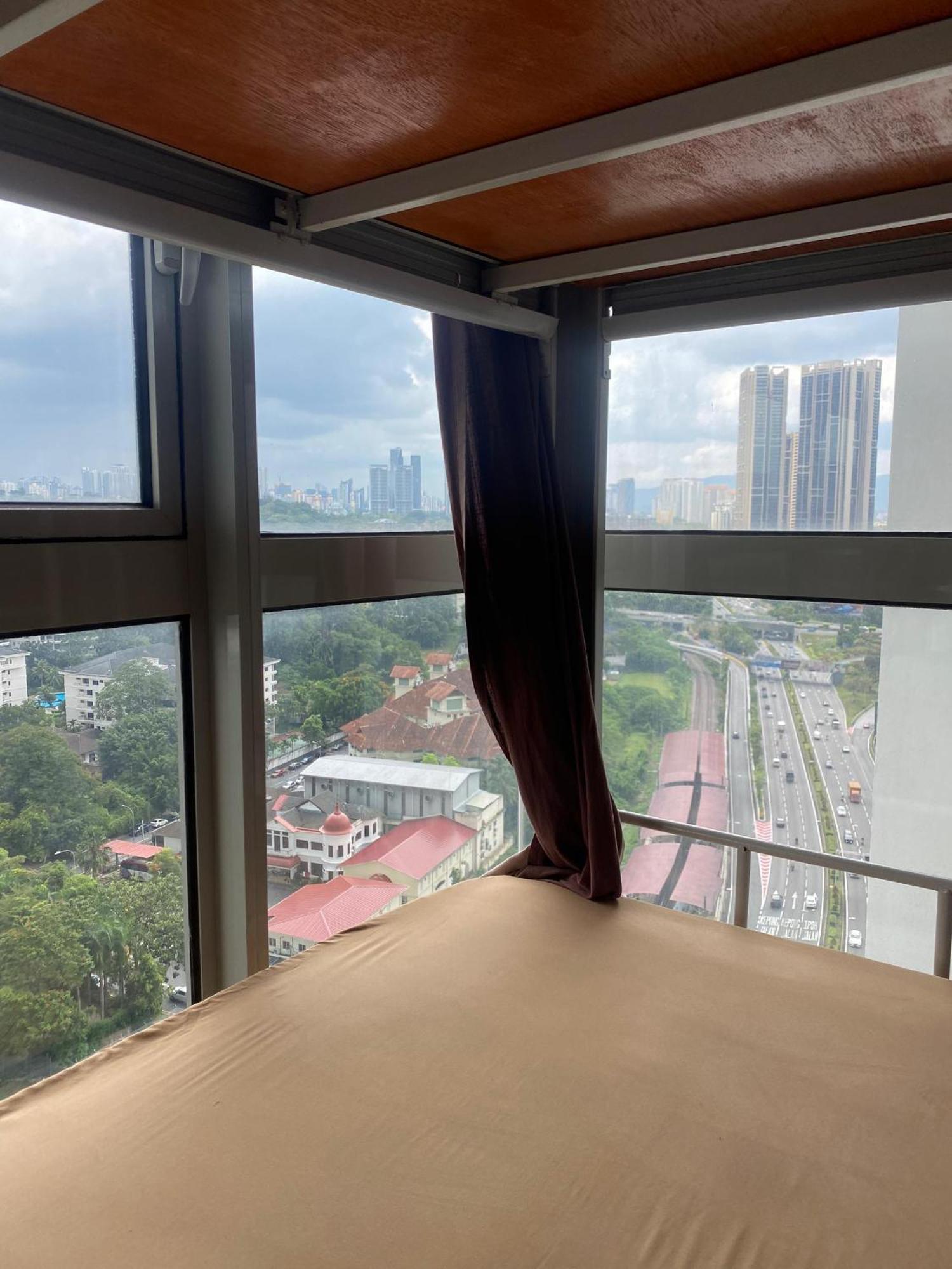 Regalia Bestfriend Hostel Kuala Lumpur Dış mekan fotoğraf