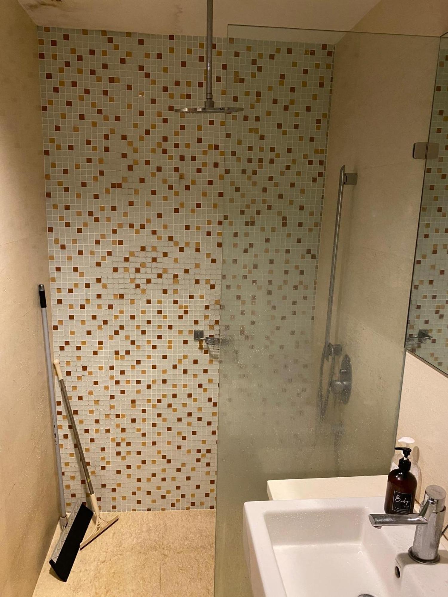 Regalia Bestfriend Hostel Kuala Lumpur Dış mekan fotoğraf